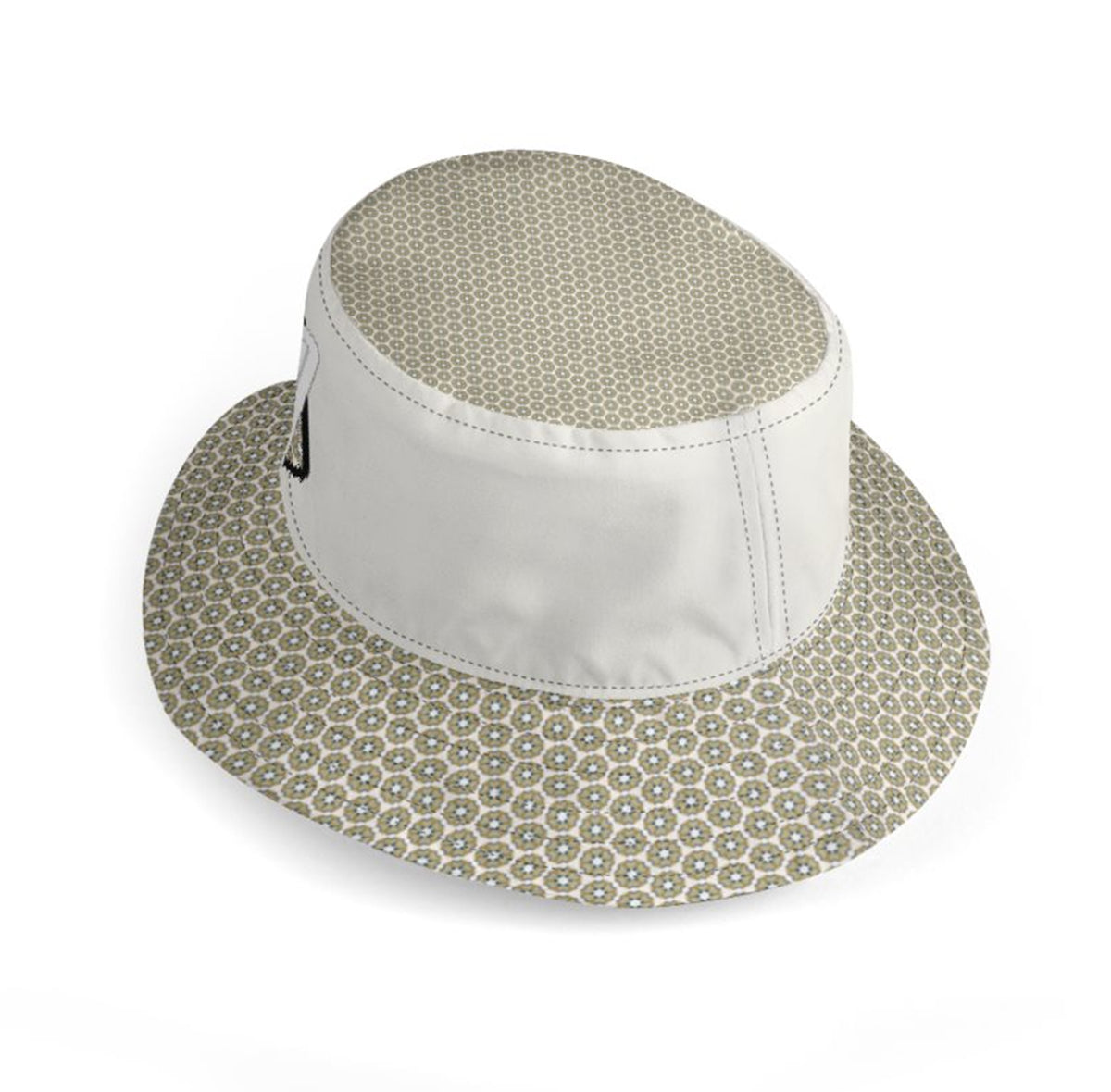 Play Your Hand...Queen Club #3 Bucket Hats